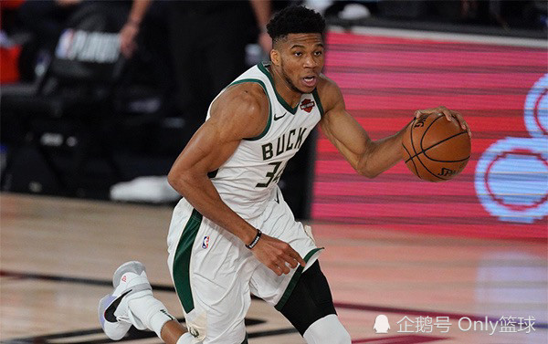  字母哥暴扣统治内线，雄鹿轻取尼克斯巩固东部第一